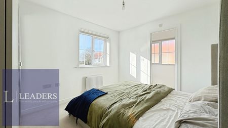 3 bedroom house to rent Fairman Way, Halstead, Essex, CO9 - Photo 4