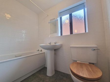 2 bedroom house to rent - Photo 3