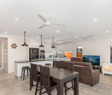 Beautifully Finished Family Home in Liberty Rise, Mount Louisa - Photo 3