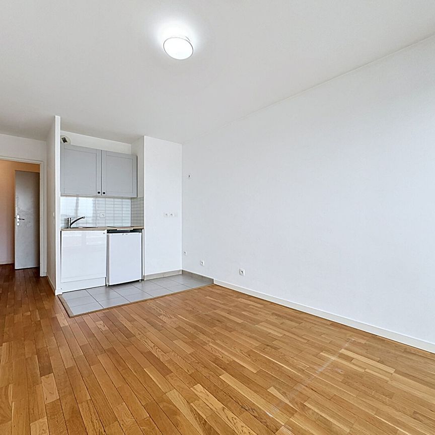 Appartement T1 SURESNES à louer - Photo 1