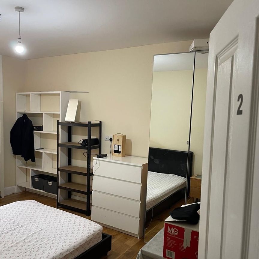 Room in a Shared House, Green Lane, SW16 - Photo 1