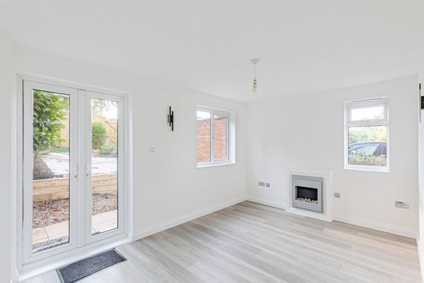 Swallow Close, Wellingborough - Photo 1