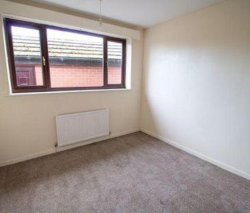 2 bedroom detached bungalow to rent - Photo 6