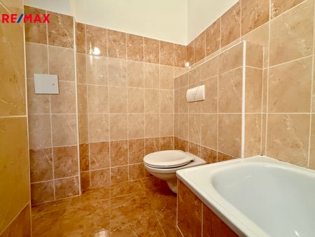 Pronájem bytu 1+kk v osobním vlastnictví 35 m², Plzeň - Fotografie 3