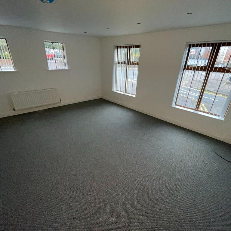 11a Beresford Road, Coleraine, BT52 1LW - Photo 1