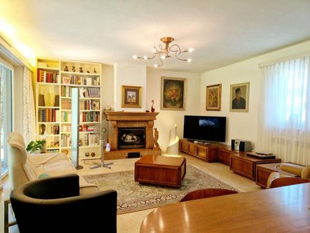 Villetta unifamiliare di 4 ½ locali con bellissimo romantico e gran... - Photo 2