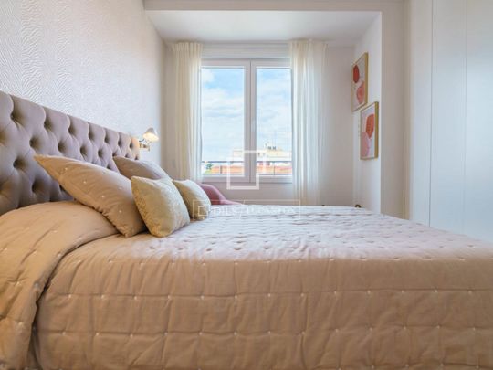 Excellent 3 Bedroom apartment for rent in Almagro, Madrid - Photo 1