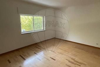 Apartamento T4 em Lisboa