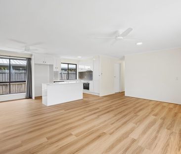 Freshly Renovated Home Close to Beach in Bokarina - Photo 1