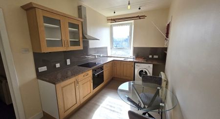 P2234: Portland Street, City Centre, Aberdeen - Photo 2