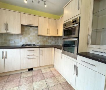 Taunton Road - Photo 3