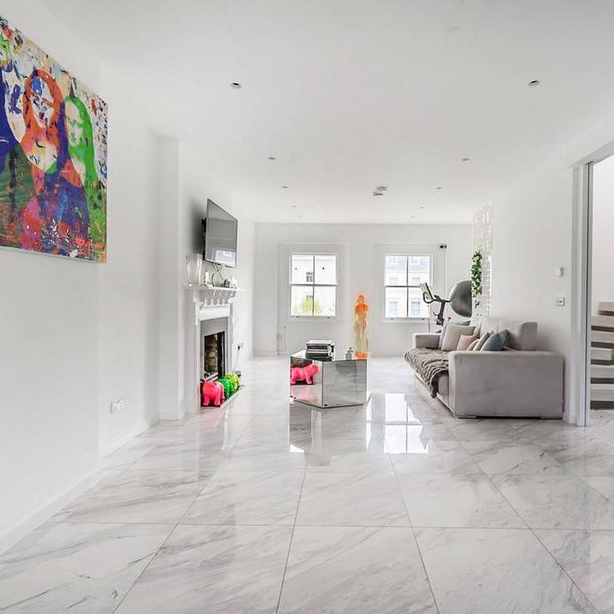 3 bedroom flat to rent - Photo 1