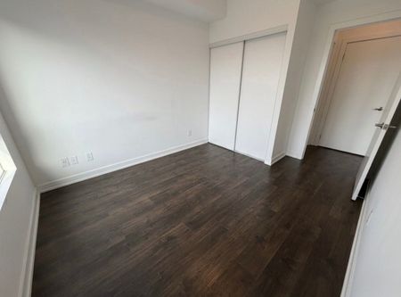 For Lease - 56 Lakeside Terrace Unit# 912, Barrie, Ontario - Photo 2