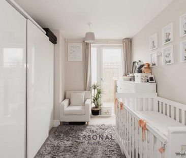 2 bedroom property to rent in Epsom - Photo 4
