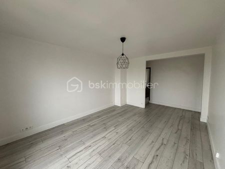 Appartement de 56,88 m² à Etampes - Photo 2
