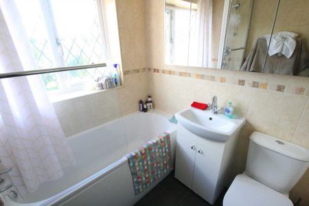 3 bedroom house to rent - Photo 2