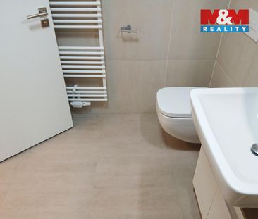 Pronájem bytu 1+kk a garsoniéry 37 m² - Photo 5