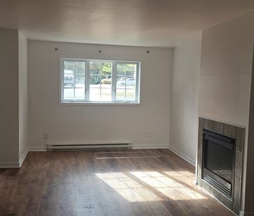 Plex à Louer - Photo 2