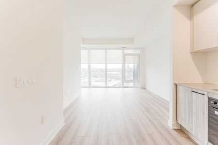 For Lease - 1 Quarrington Lane Unit# 2018, Toronto, Ontario - Photo 4