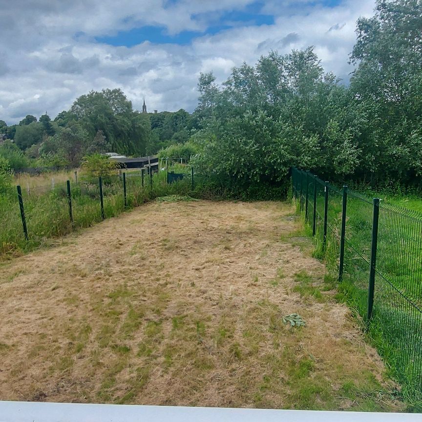 SENLIS- rue des Jardiniers : pavillon moderne et spacieux dans environnement calme - Photo 1