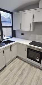 Studio Flat, Brownhill Road, SE6 - Photo 3