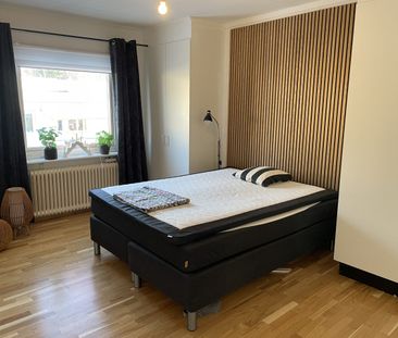 3:a med balkong i solläge - Foto 6