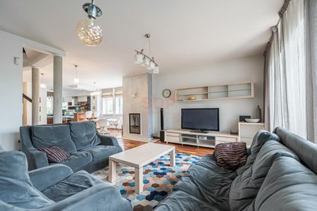 Piękny dom szeregowy na Krzykach 280m działka 485m 8500zł - Фото 2