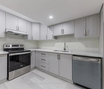 69 Princess Diana Drive #Lower - Photo 1