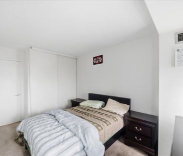 For Lease - 12 Laurelcrest Street Unit# 713, Brampton, Ontario - Photo 5