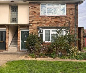 Sultan Road London, E11 - Photo 2