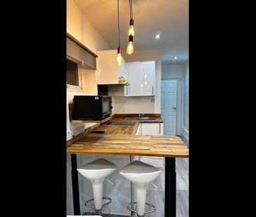 Studio Flat, Woodland Terrace, SE7 - Photo 4