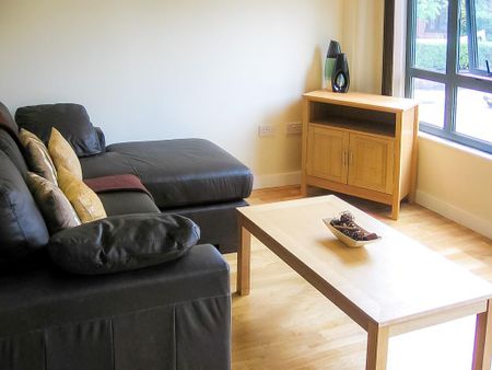 1 bedroom flat to rent - Photo 2