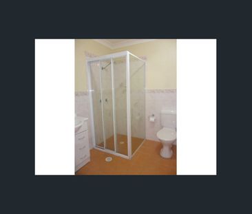 Beautiful Addison Terrace - Photo 4