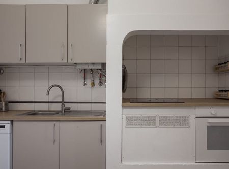 Calçada do Marquês de Abrantes, Lisbon, Lisbon 1200-163 - Photo 2