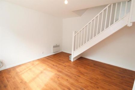 2 bedroom end of terrace to rent Mendelssohn Grove, Browns Wood, MK7 8DH - Photo 3