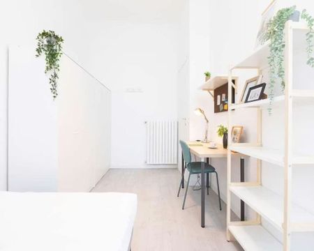 Via Privata Parenzo, Milan, Lombardy 20143 - Photo 2