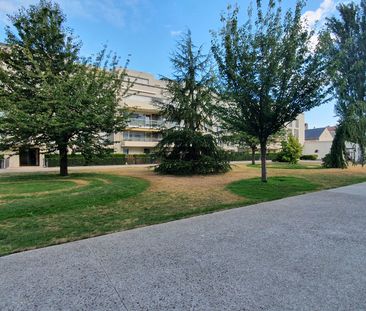 T3 avec terrasse et garage, résidence récente et recherchée Les Jar... - Photo 2