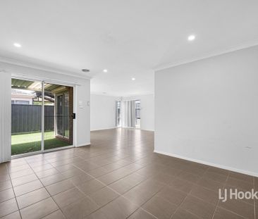 17 Palmer Parade, Derrimut VIC, Belconnen - Photo 2