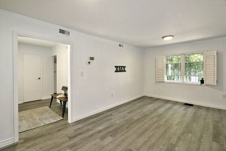 For Lease - 53 Collins Street Unit# #1, Collingwood, Ontario - Photo 2