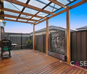 7 Fenix Way, Clyde North, Vic 3978 - Photo 1