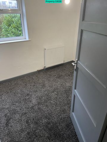 5 bedroom semi-detached house to rent - Photo 5