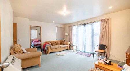 3 Bedroom Charmer in Hokowhitu - Photo 3