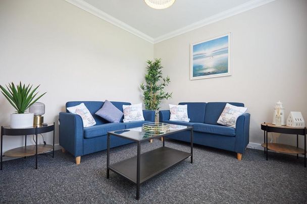 5 bedroom semi-detached house to rent - Photo 1