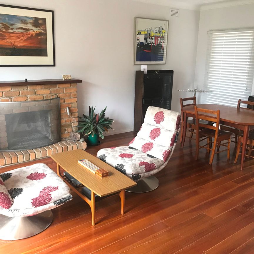 Brighton East - Photo 1