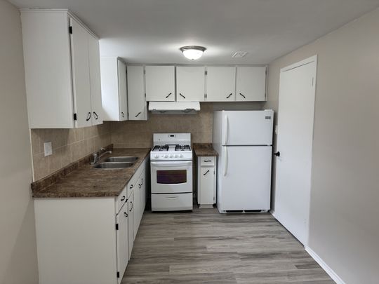 For Lease - 263 Hullmar Drive, Toronto, Ontario - Photo 1