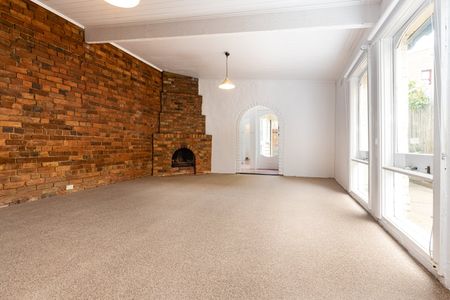 4 Greeves Street, Fitzroy VIC 3065 - Photo 2