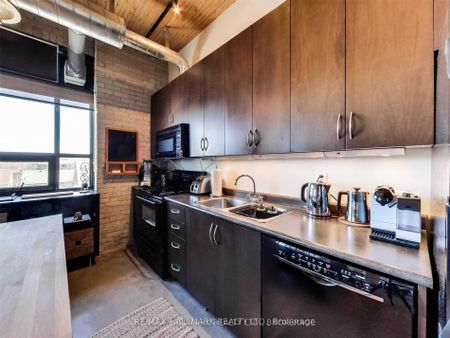 Broadview Lofts , #315 - Photo 3