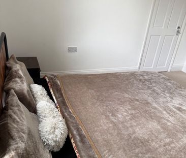 Room in a Shared House, Stroud Road, SE25 - Photo 2