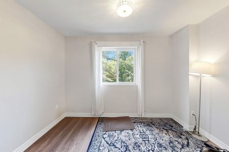 For Lease - 2001 Bonnymede Drive Unit# 172, Mississauga, Ontario - Photo 4