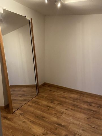 Location Appartement 3 pièces 75m² - Photo 2